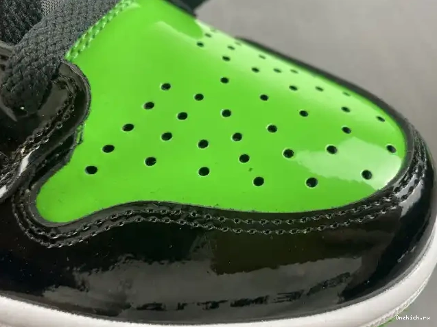 One Kick Pine Air Green 555088-030 1 High Jordan OG 0521